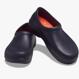 CROCS On The Clock Lite Ride Work Slip-On Black Clogs Sz 6 Women’s